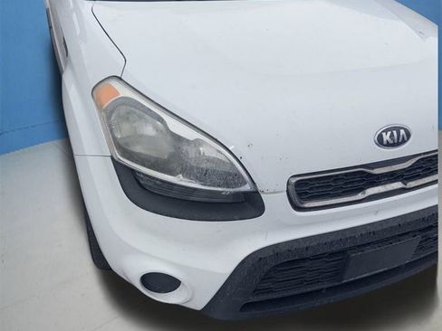 Used 2013 Kia Soul + w/ Audio Pkg image 1