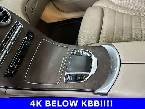 Used 2019 Mercedes-Benz GLC 300 4MATIC Coupe image 32