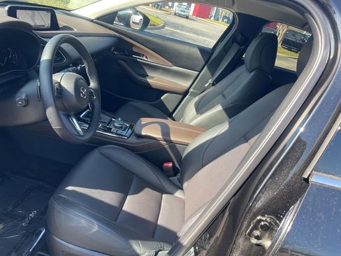 Used 2025 MAZDA CX-30 AWD 2.5 S w/ Premium Package image 18