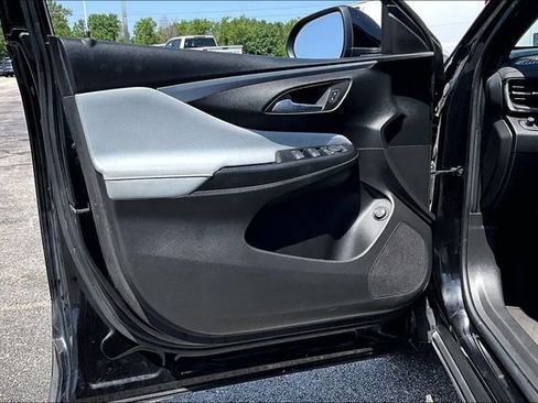 Used 2025 Buick Envista Preferred w/ Convenience II Package FWD image 20