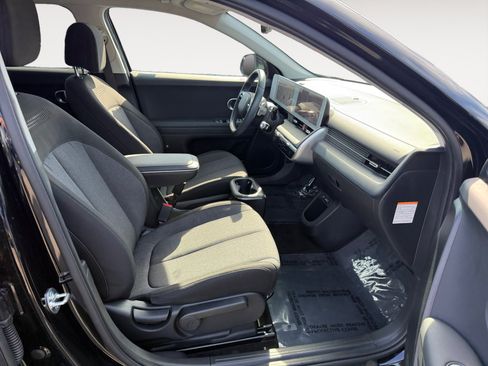Used 2024 Hyundai Ioniq 5 SEL RWD image 19