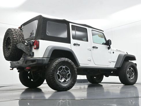 Used 2014 Jeep Wrangler Unlimited Rubicon AWD/4WD image 49