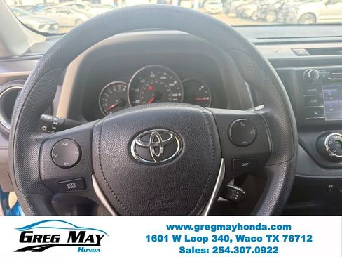 Used 2016 Toyota RAV4 LE FWD image 14