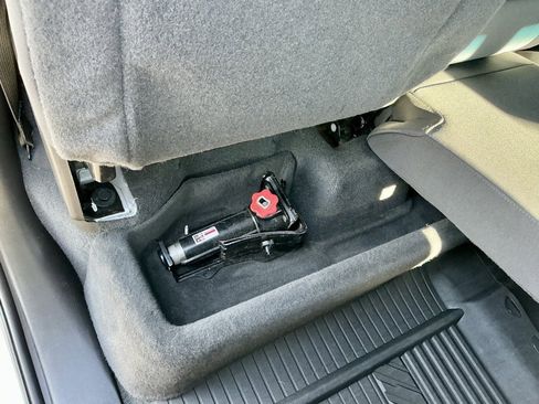 Used 2020 Chevrolet Silverado 1500 LT w/ Texas Edition image 27