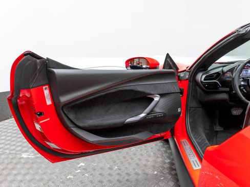 Certified 2024 Ferrari 296 GTS RWD image 34