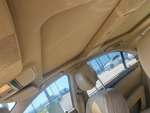 Used 2010 Mercedes-Benz S 550 image 4