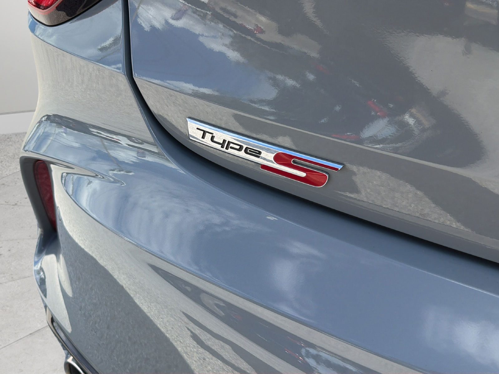 Used 2025 Acura TLX Type S AWD/4WD image 48