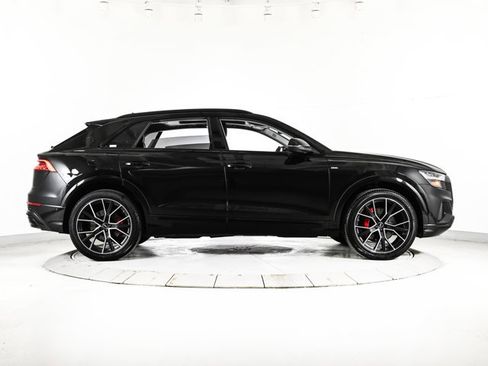 Certified 2023 Audi Q8 Prestige w/ Prestige Package image 4