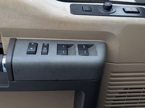 Used 2011 Ford F350 Lariat w/ Lariat Ultimate Pkg image 26