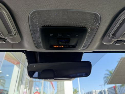 Used 2024 Toyota Prius Prime image 20