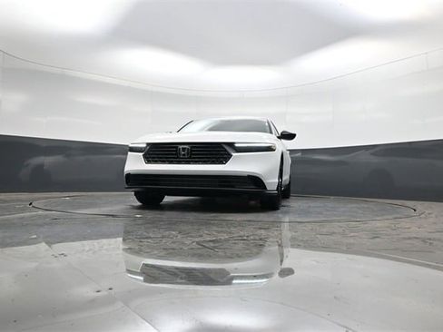 New 2025 Honda Accord SE image 35