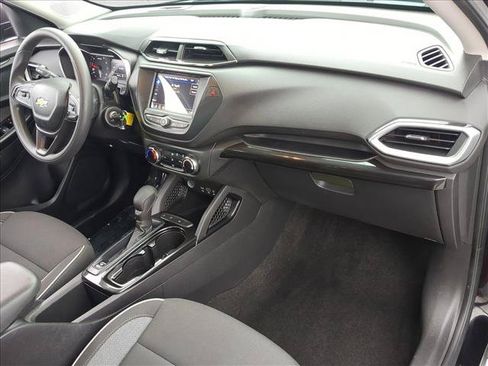 Used 2022 Chevrolet TrailBlazer LS FWD image 20
