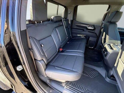 New 2026 Chevrolet Silverado 1500 LT Trail Boss w/ LT Trail Boss Premium Package image 10