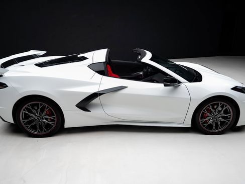 Used 2024 Chevrolet Corvette Stingray Coupe w/ 1LT image 37