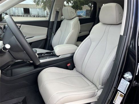 Certified 2025 Acura RDX w/ Technology Package image 29