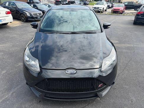 Used 2014 Ford Focus ST w/ Equipment Group 202A FWD image 9