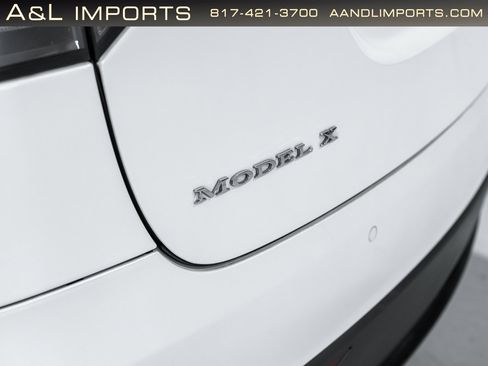 Used 2018 Tesla Model X 75D image 35