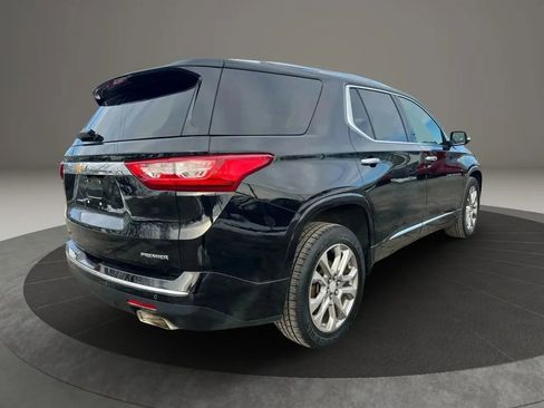 Used 2019 Chevrolet Traverse Premier AWD/4WD image 5