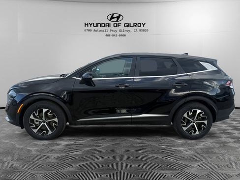 Used 2024 Kia Sportage EX image 6