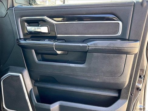 Used 2022 RAM 3500 Laramie image 12