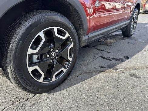 Certified 2023 Ford Bronco Sport Outer Banks w/ Tech Package image 12