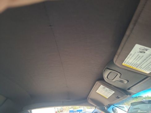 Used 2005 Chevrolet Corvette Convertible w/ Preferred Equipment Group image 18