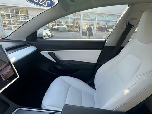 Used 2021 Tesla Model 3 Long Range AWD/4WD image 16