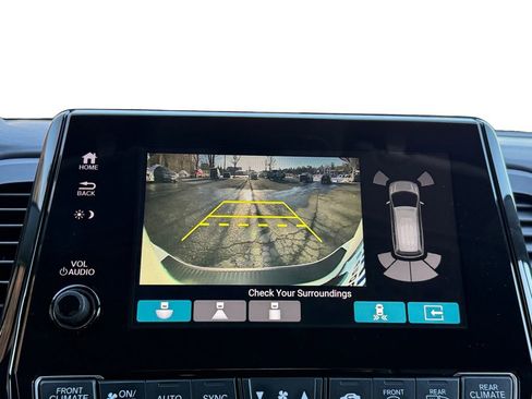 Used 2022 Honda Odyssey Touring image 15