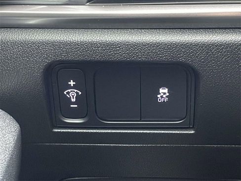 Used 2025 Kia Sorento S w/ Panoramic Sunroof Package image 15