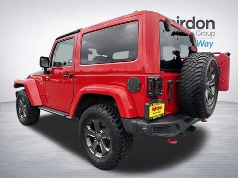 Used 2017 Jeep Wrangler Rubicon AWD/4WD image 5