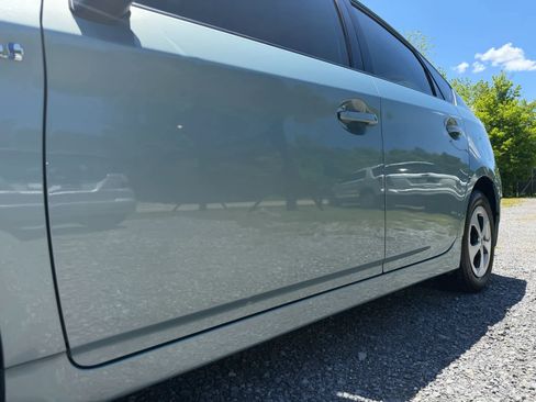 Used 2013 Toyota Prius Two FWD image 10