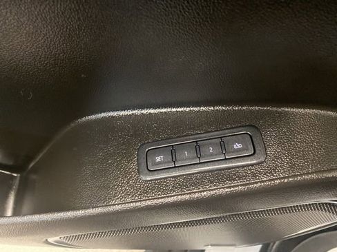 Certified 2019 Chevrolet Tahoe LT w/ Luxury Package RWD image 29