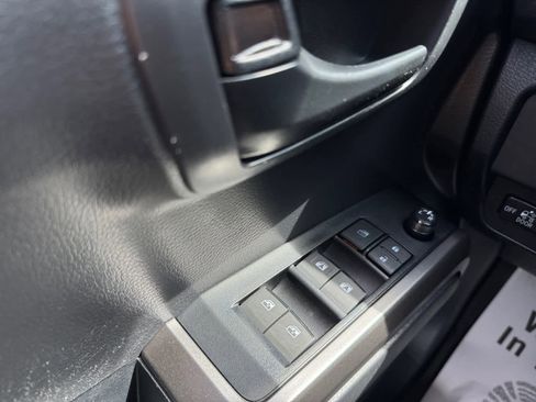 Used 2023 Toyota Tacoma 4x4 Double Cab w/ Trail Edition image 15