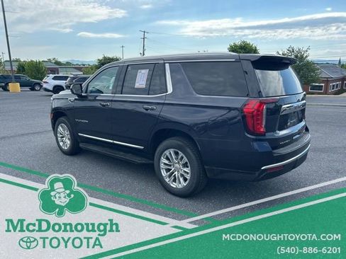 Used 2024 GMC Yukon SLT AWD/4WD image 2