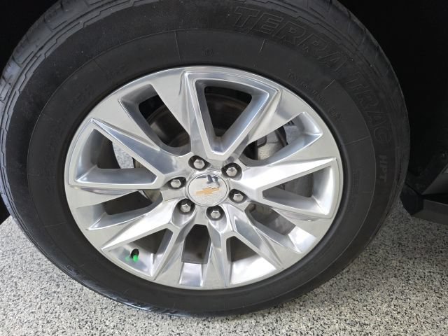 Used 2024 Chevrolet Tahoe Premier AWD/4WD image 27