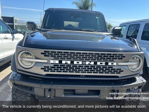 Used 2021 Ford Bronco Badlands AWD/4WD image 3