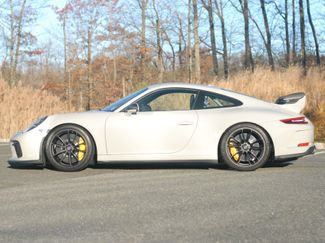 Used 2018 Porsche 911 GT3 RWD video 2