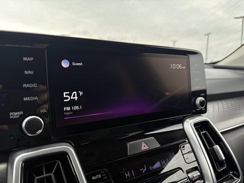 Used 2021 Kia Sorento SX image 17