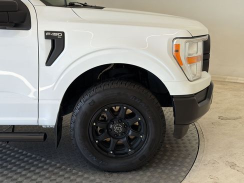 Used 2022 Ford F150 XL w/ Equipment Group 101A High AWD/4WD image 12