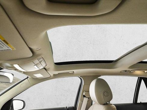 Certified 2022 Mercedes-Benz GLC 300 GLC 300 image 17