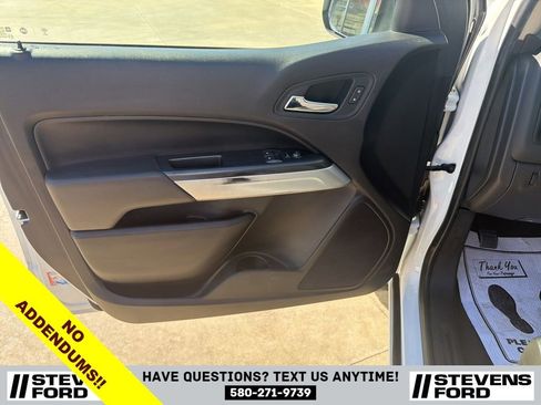 Used 2021 Chevrolet Colorado LT w/ Safety Package image 16