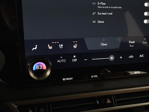 Used 2024 Lexus RX 350 w/ Convenience Package image 29