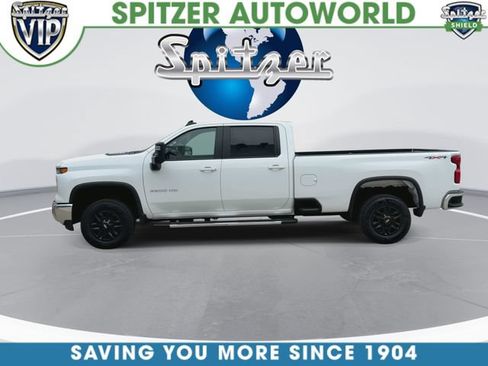 Used 2025 Chevrolet Silverado 2500 LT w/ Convenience Package AWD/4WD image 6