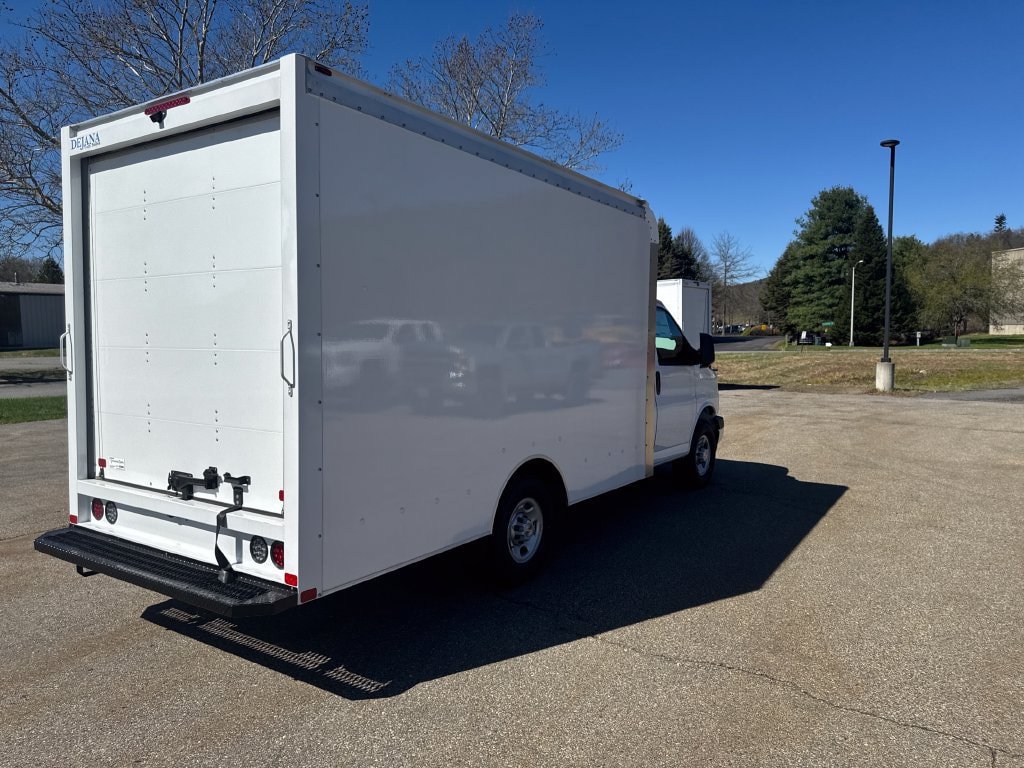 New 2026 Chevrolet Express 3500 w/ Power Convenience Package RWD image 6