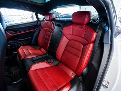 Used 2021 Porsche Taycan 4S image 50