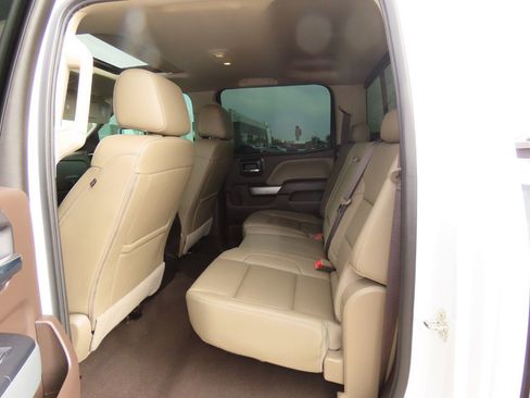 Used 2019 Chevrolet Silverado 3500 LTZ w/ Duramax Plus Package image 20