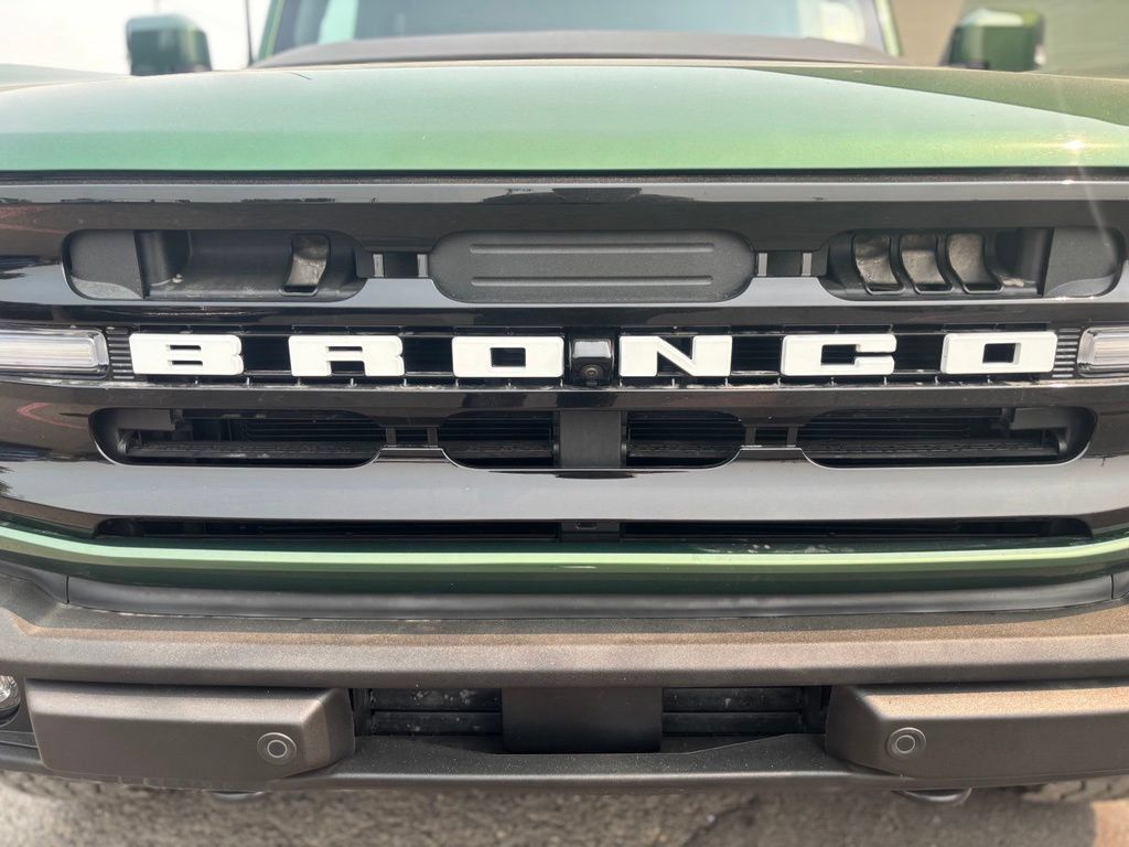 Used 2023 Ford Bronco Outer Banks AWD/4WD image 33