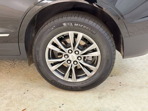 Certified 2023 Cadillac XT5 Premium Luxury w/ Technology Package FWD image 11