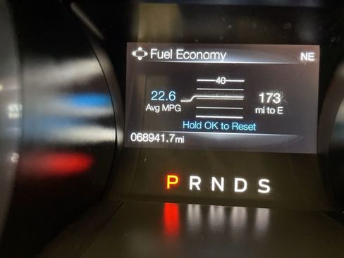 Used 2020 Ford Mustang Premium image 12