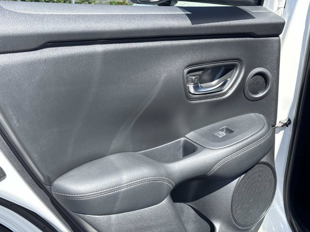 Certified 2024 Honda HR-V EX-L image 12